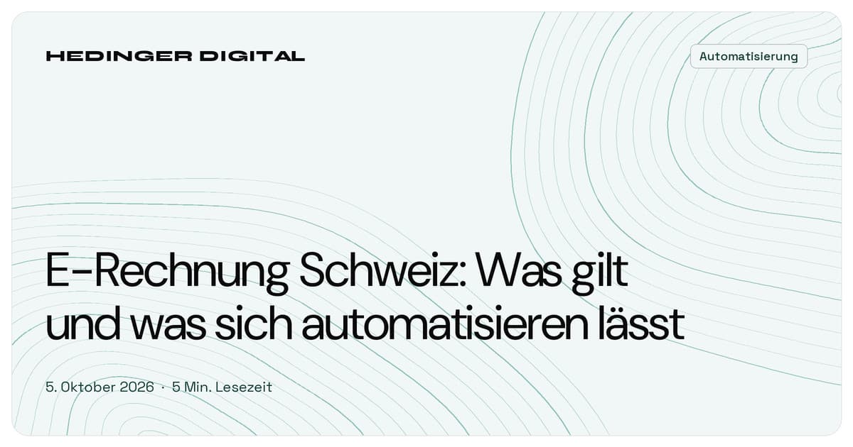 Rechnungsdokument mit XML-Struktur, das über eine Verbindungslinie in ein Buchhaltungssystem fliesst
